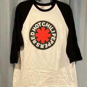 Red Hot Chili Peppers baseball-style band t-shirt (Unisex Size L)